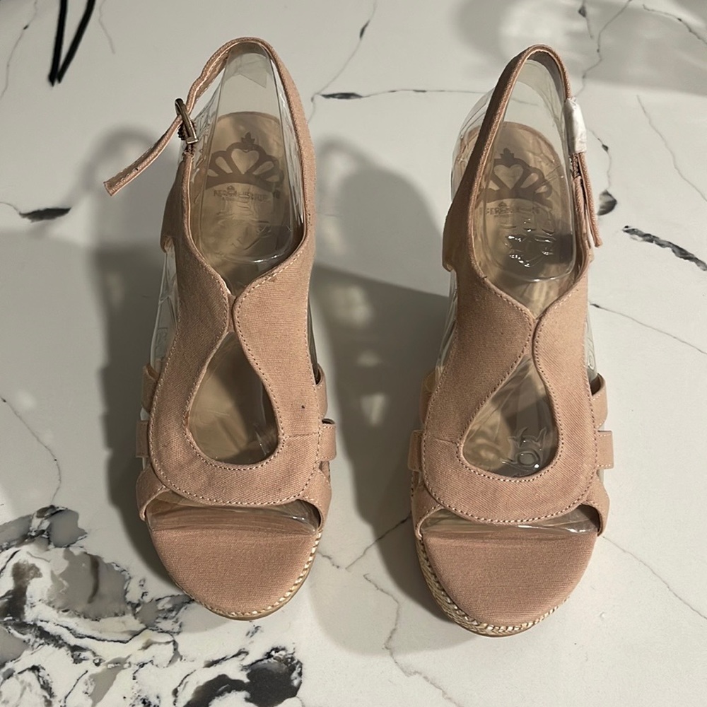 New in box Fergie Wedges. Size 6